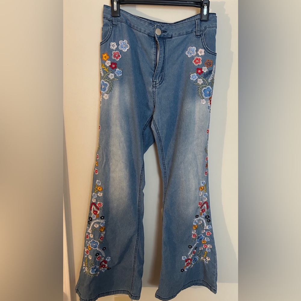 Embroidered Blue Women’s Jeans
